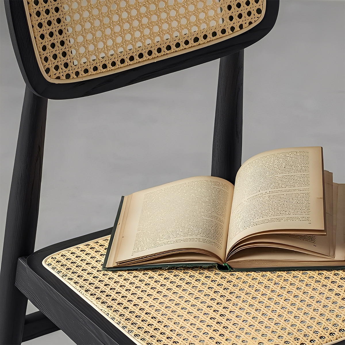 Woody Auraホワイトオーク材 ラタン調リラックスチェア