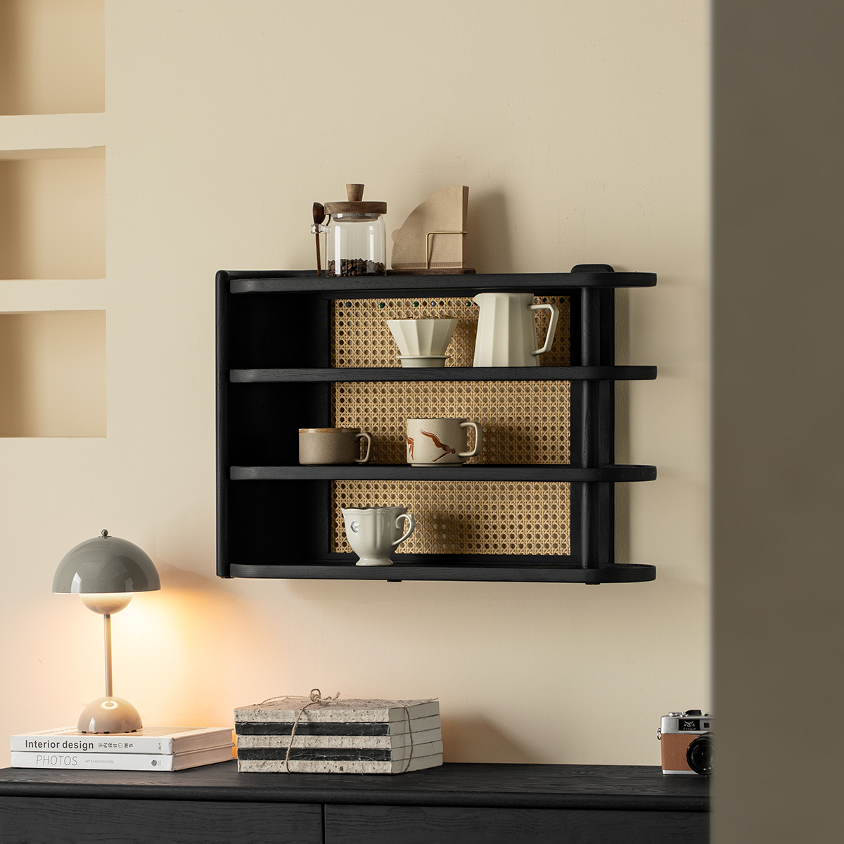 Woody Auraラタン調シェルフ | 高級木材を使用したシンプルモダンな