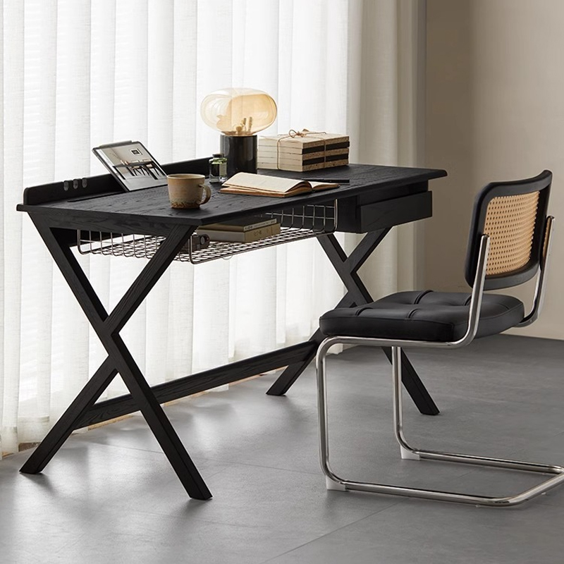 Woody Auraモダンブラックワーキングデスク