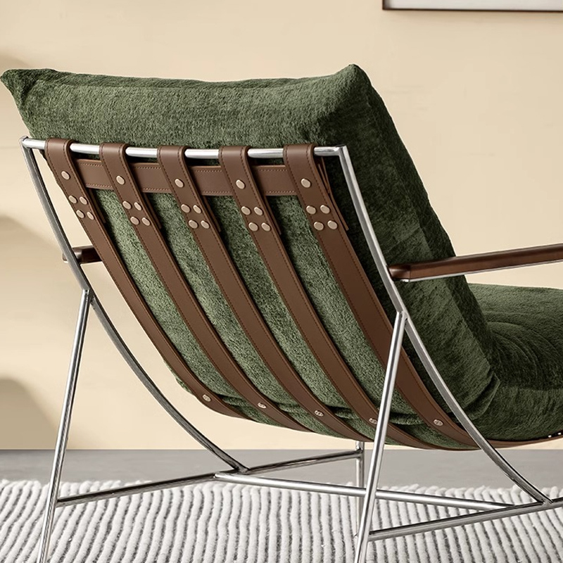 Woody Auraリラックスアームチェア