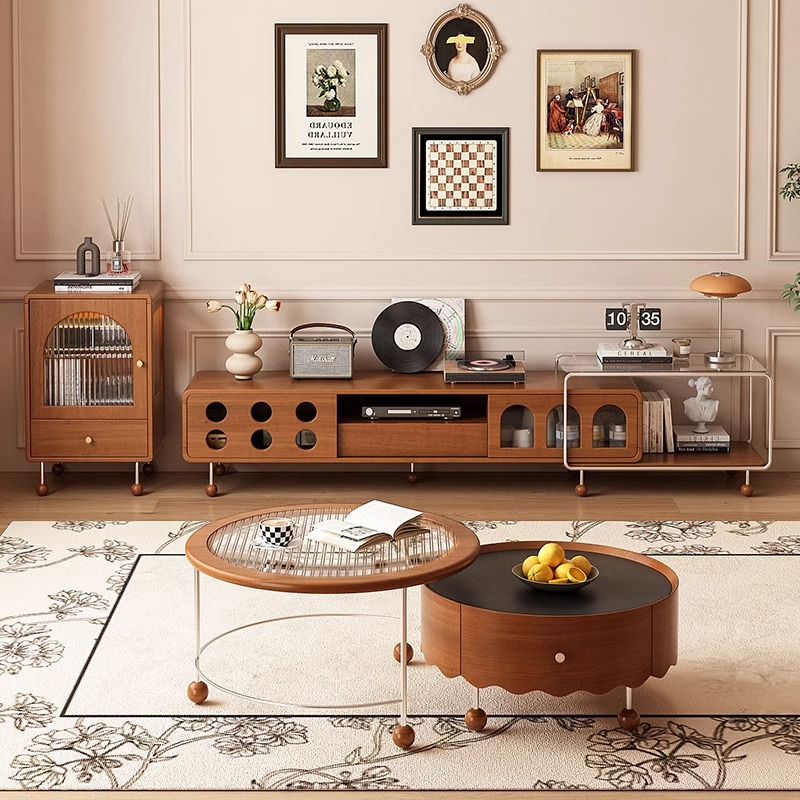 伸縮可能TVボード