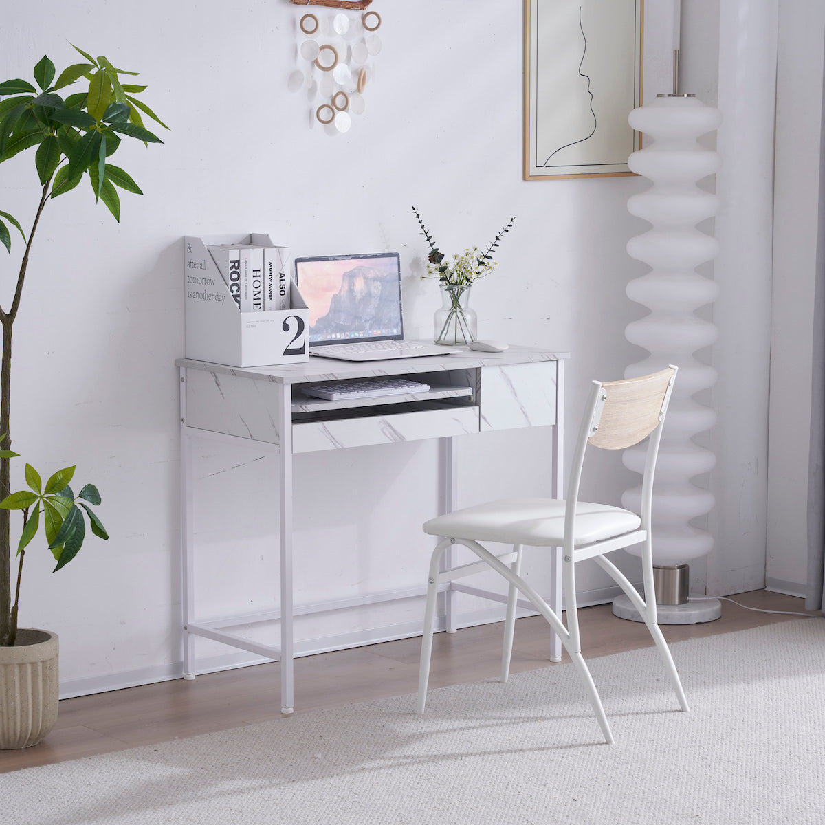 キーボードスペース付ベーシック勉強机 | 使いやすい配置で学習環境が