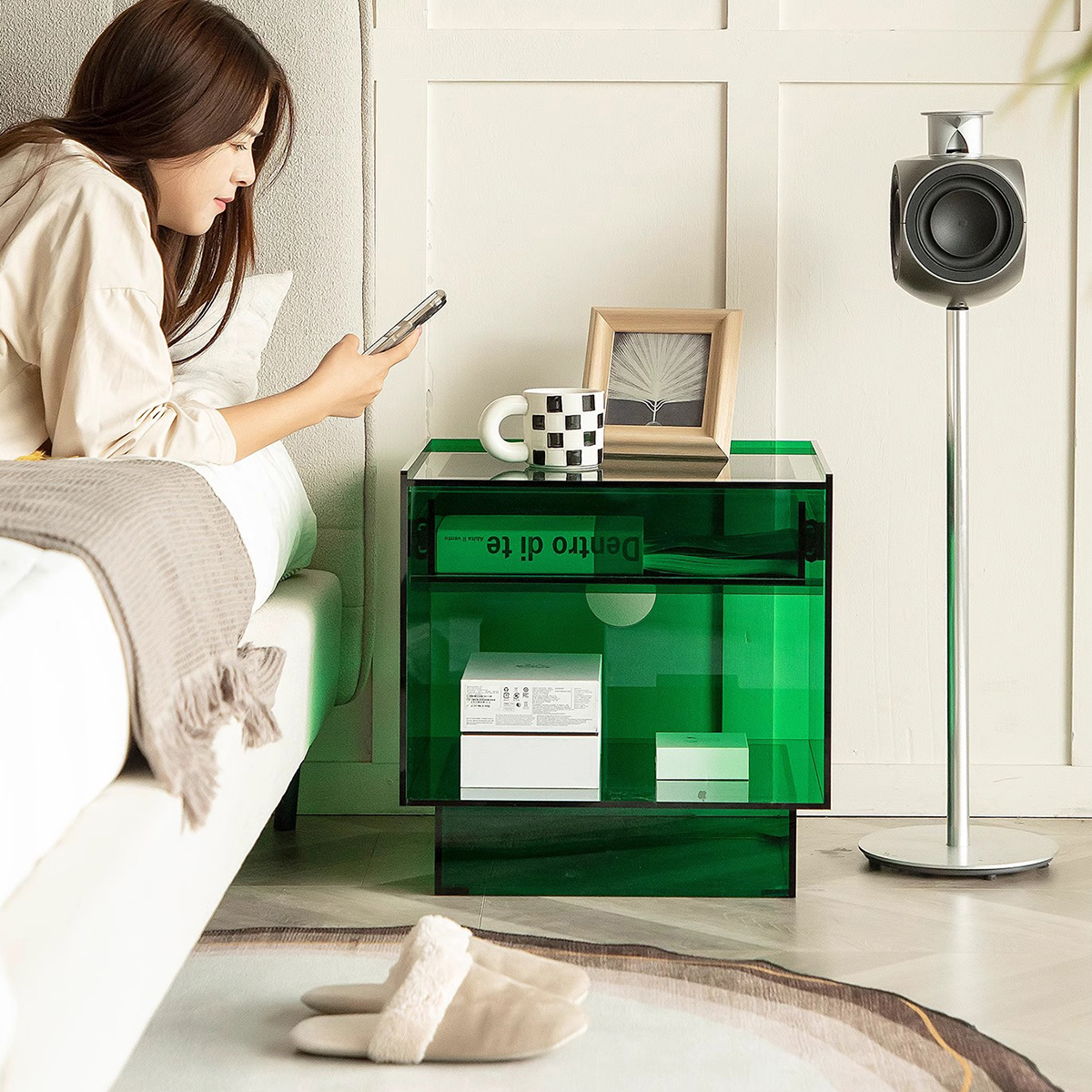 シンプルなアクリル製テーブル 【公式通販】 シンプルなアクリル製テーブル