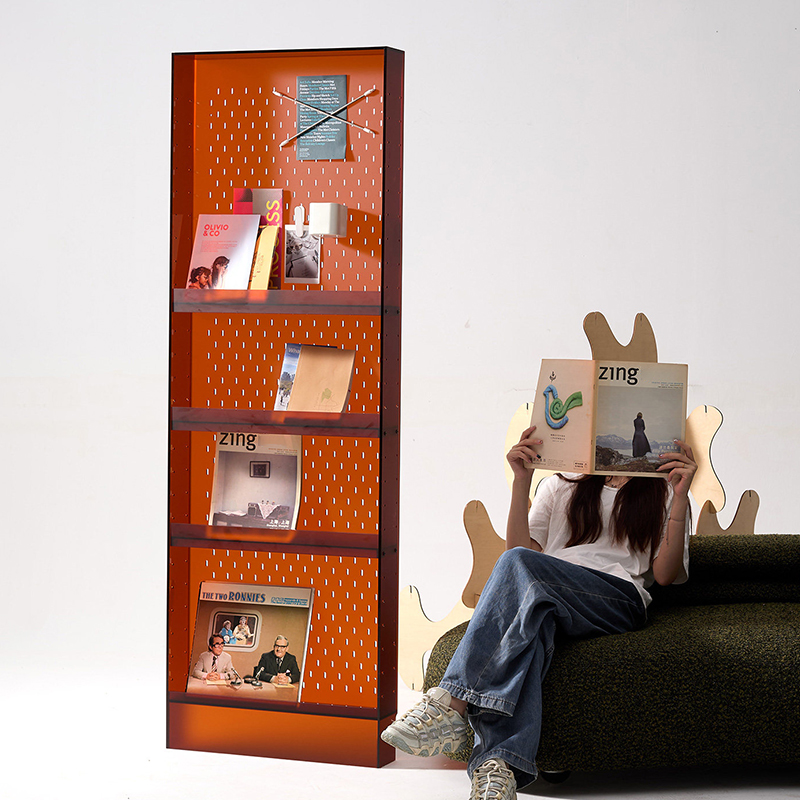 MonoLucent 壁面収納スリムラック