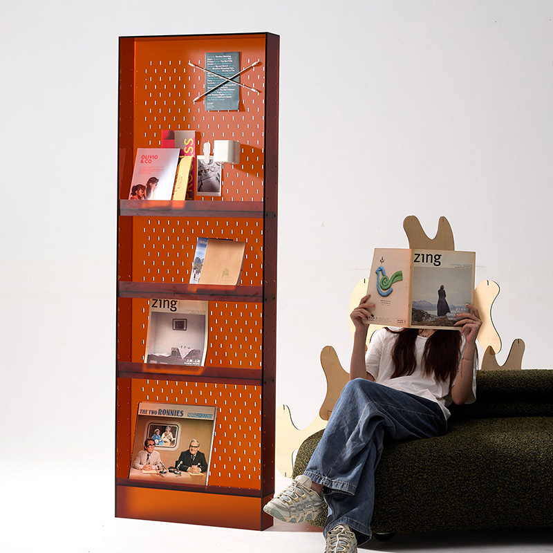 MonoLucent 壁面収納スリムラック