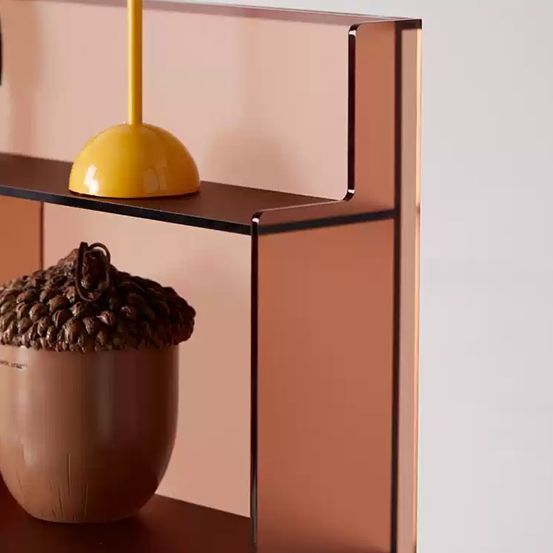 マルチカラーディスプレイラック | 立体的な構造で空間を美しく活用