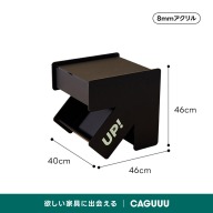 ブラック