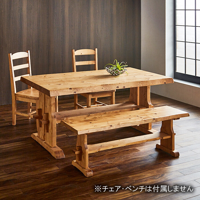 カントリー無垢材ダイニングテーブル | 美しい木目と自然な風合いを