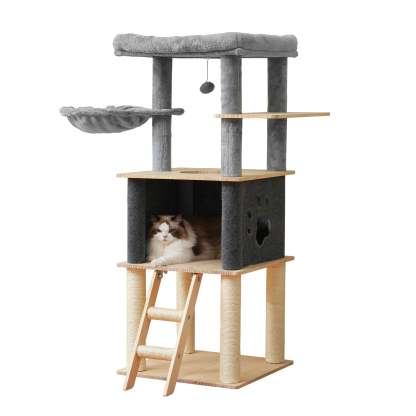 天然木製おもちゃ付きキャットタワー