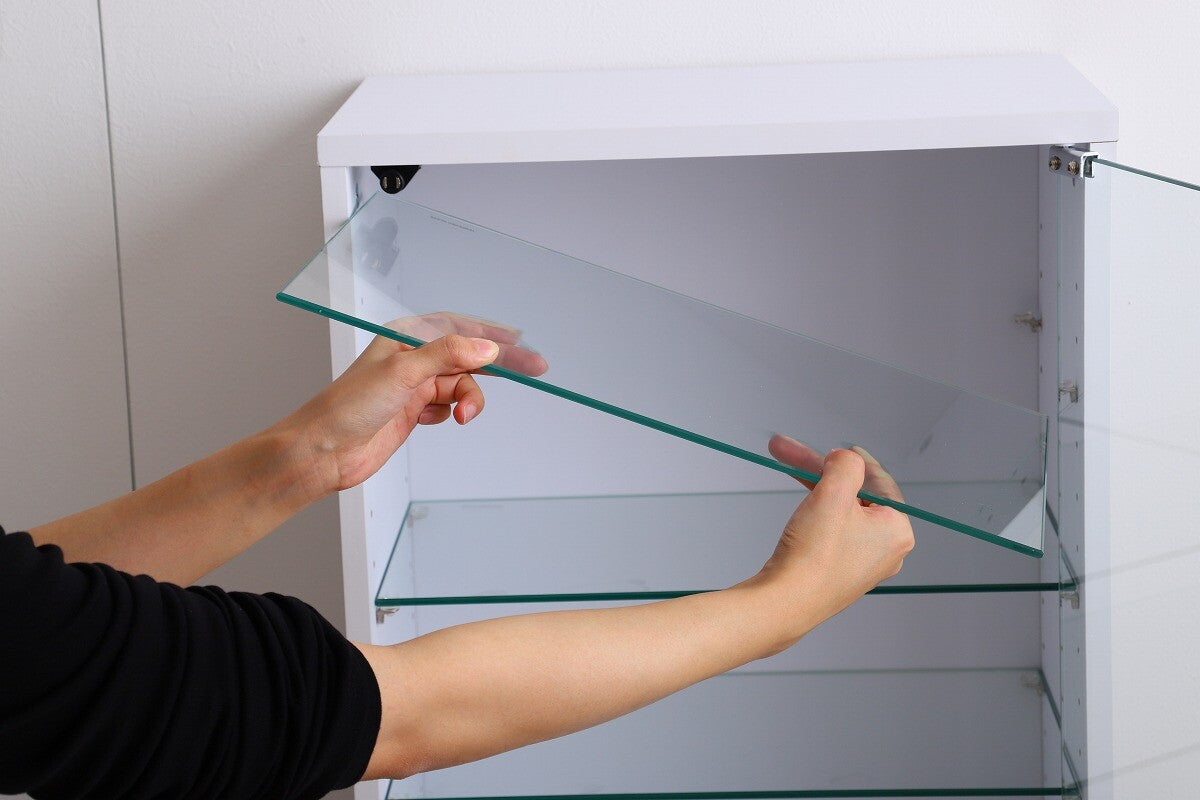 ガラス扉コレクションケース | お気に入りを引き立てる見せる