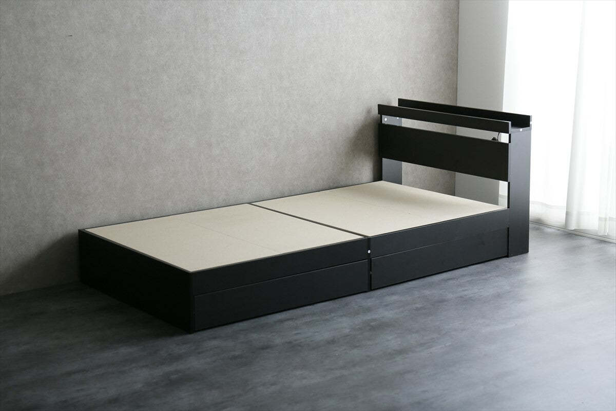 シンプルモダン木製宮棚あり収納付きダブルベッド