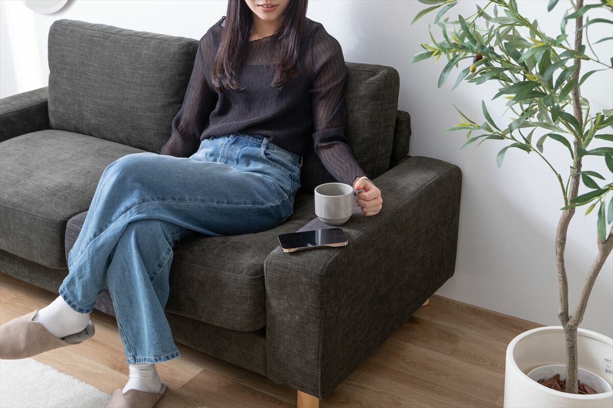 2.5人掛けファブリックソファ – CAGUUU