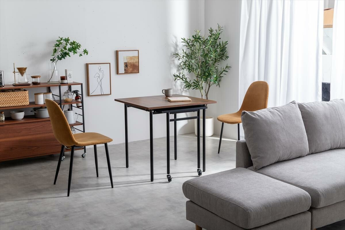 モダンスチール脚正方形ダイニングテーブル | エクステンションで人数