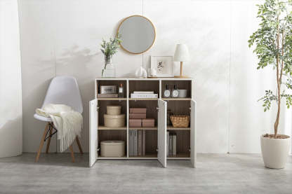 北欧木製3枚扉収納キャビネット | 多用途で洗練された北欧風デザイン