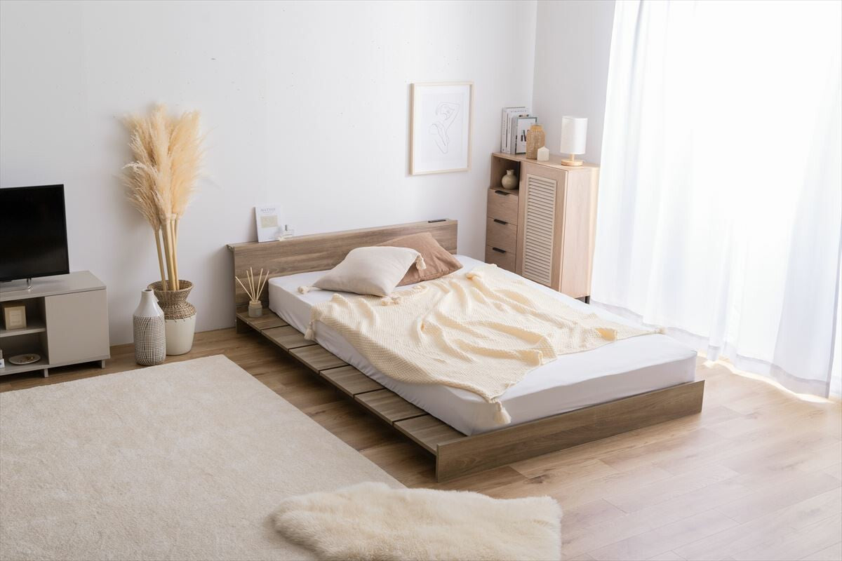 北欧風セミダブルローベッド – CAGUUU