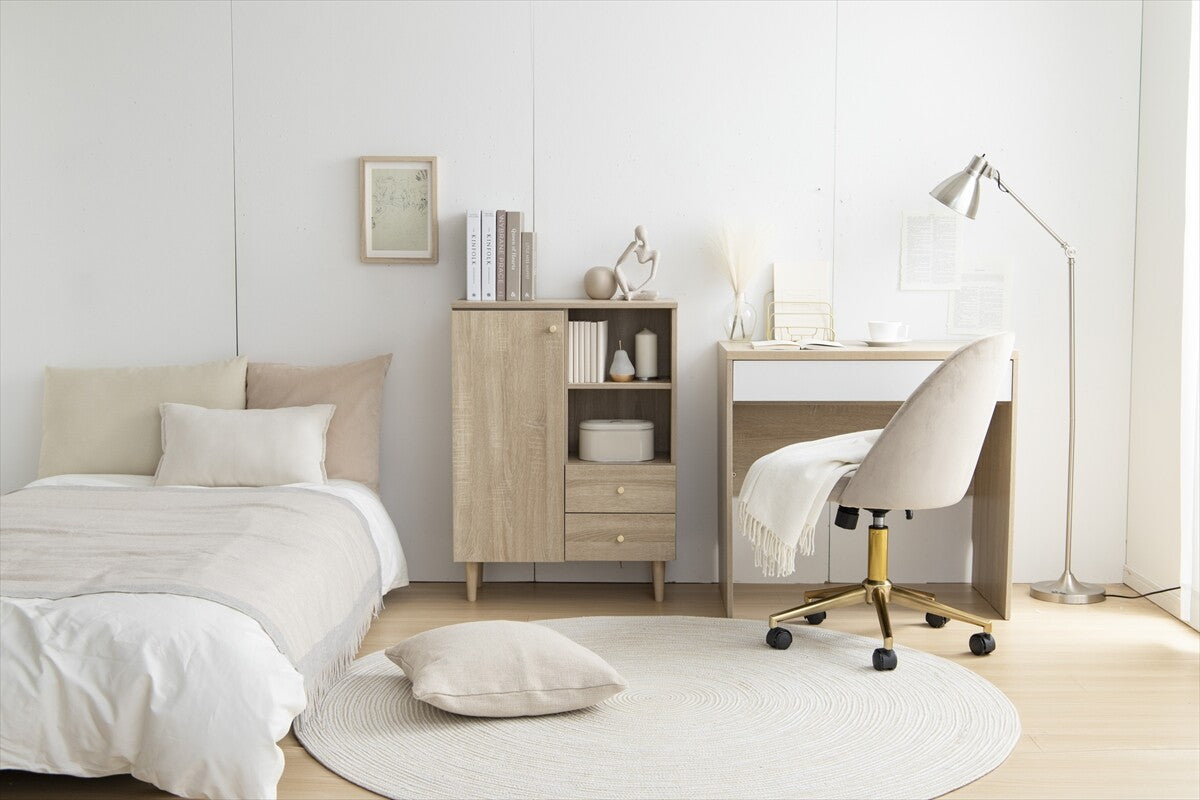 【美品】【3/3まで限定値下げ】北欧風　ナチュラル木製キャビネット 北欧ナチュラル木製脚付きキャビネット 北欧 風 キャビネット