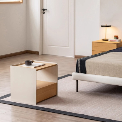 Woody Select収納付きベッドサイドテーブル