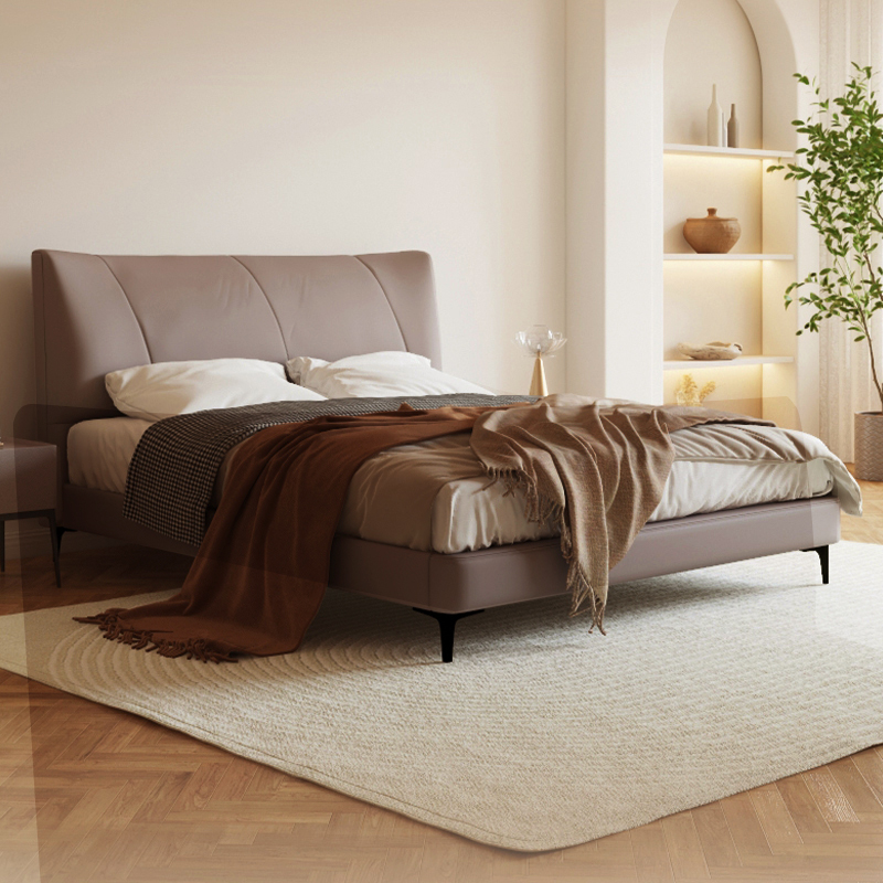 ヘッドボードクッション付き本革ベッド