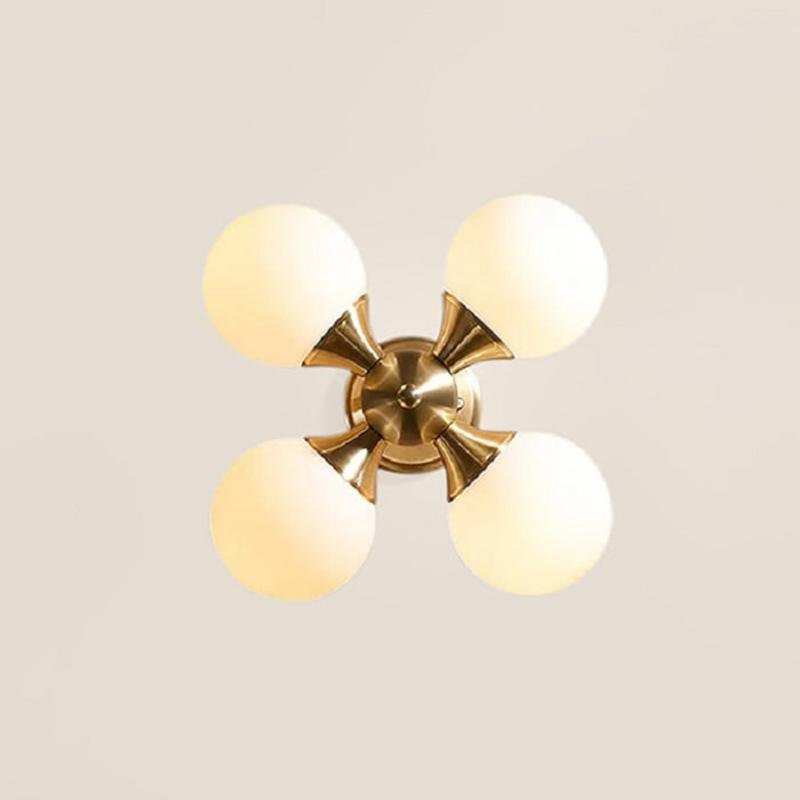 グローブシェードミニシャンデリア | 柔らかな光で演出 小空間に映える