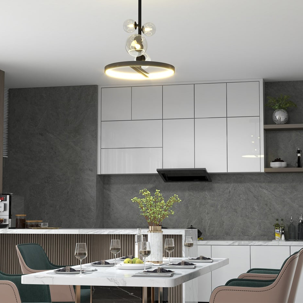 ブラックガラスシャンデリア | 透明ガラス球が引き立つアートな光の