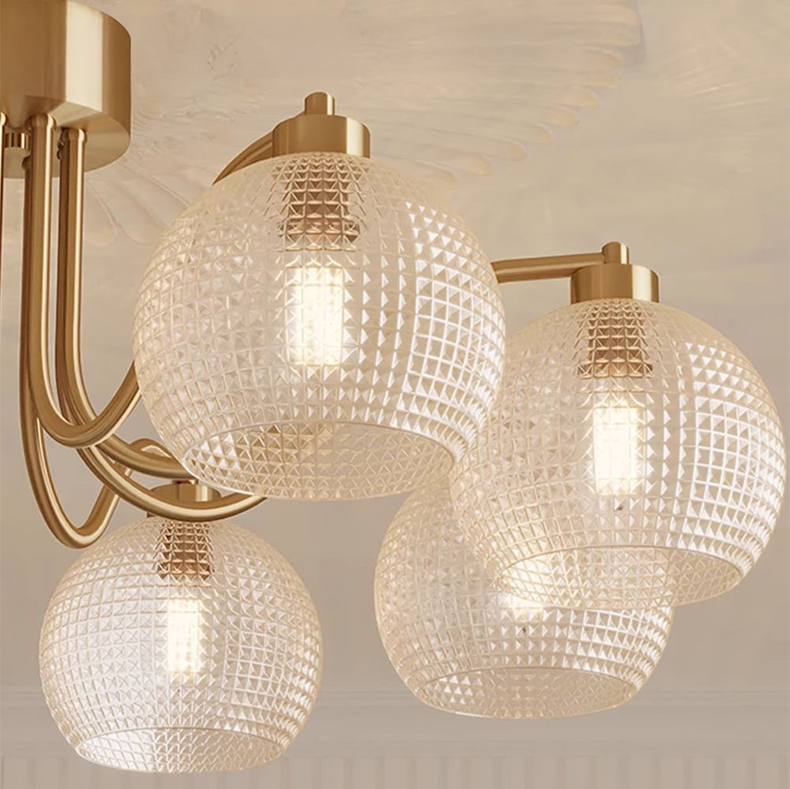 バブルシーリングライト | ゴールドフレームと透明ガラスが映える個性