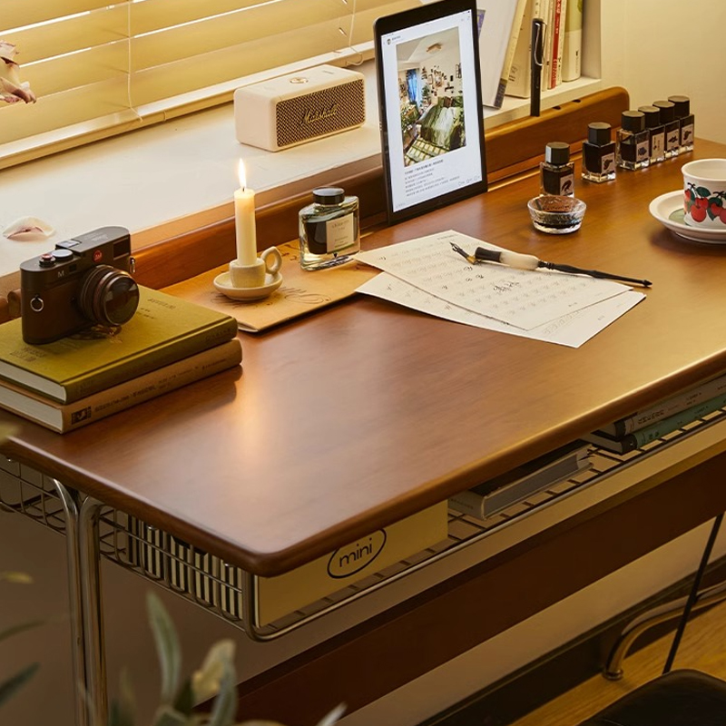 ツゲ材 レトロモダンライティングデスク – CAGUUU