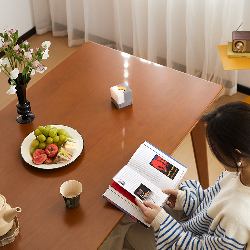 ツゲ材 シンプルダイニングテーブル