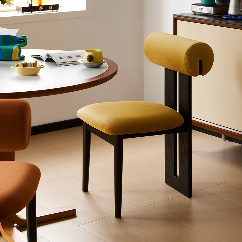 ラウンド背もたれチェア