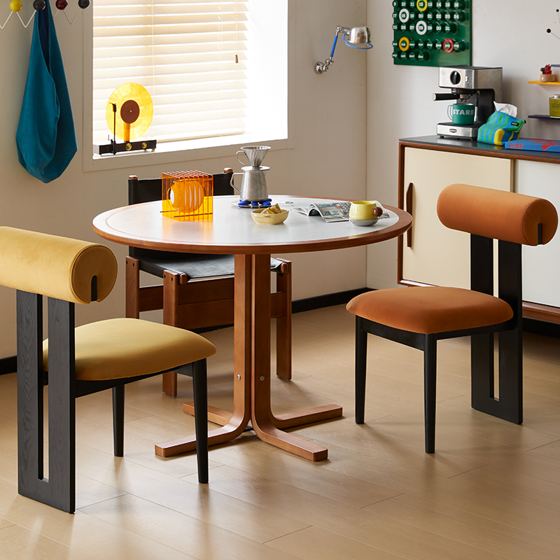 ラウンド背もたれチェア