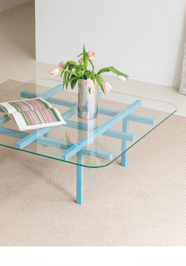 格子デザインガラステーブル | 北欧風シンプルデザインと耐久性を両立