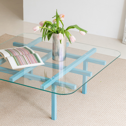 格子デザインガラステーブル | 北欧風シンプルデザインと耐久性を両立