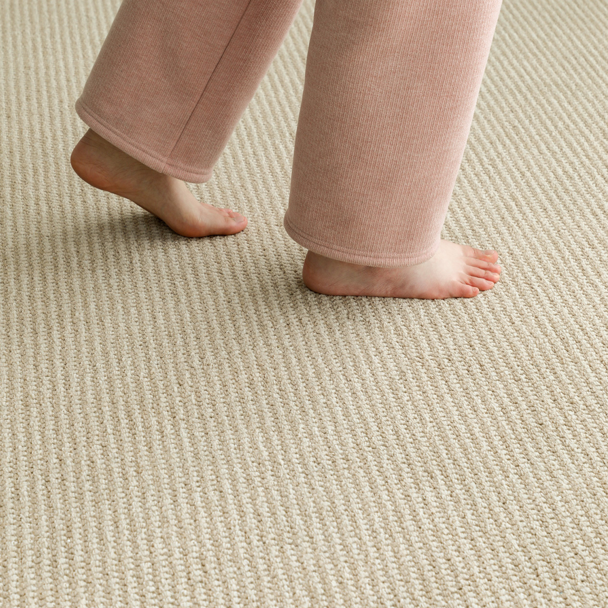 シンプルデザインカーペット