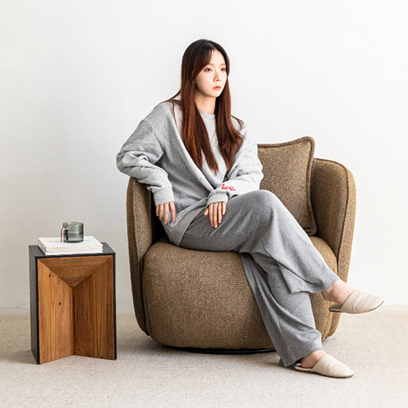 一人掛けラウンジソファ | 北欧テイストの快適でスタイリッシュな座り