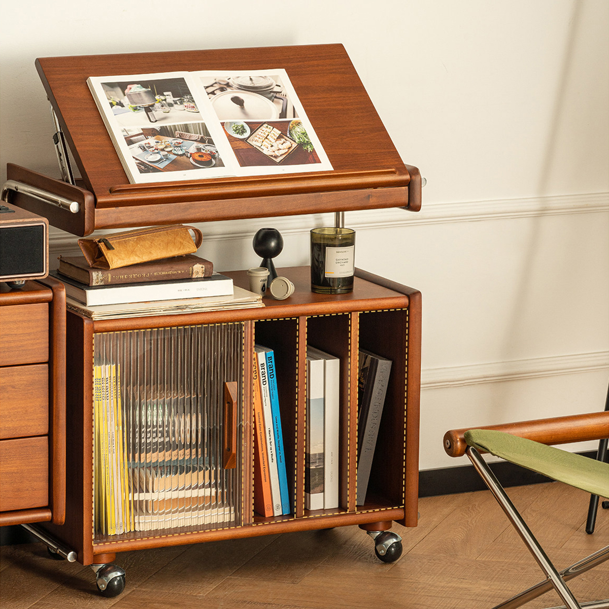 Woody Prime Boxツゲ材 キャスター付きサイドボード | 高級感と機能性