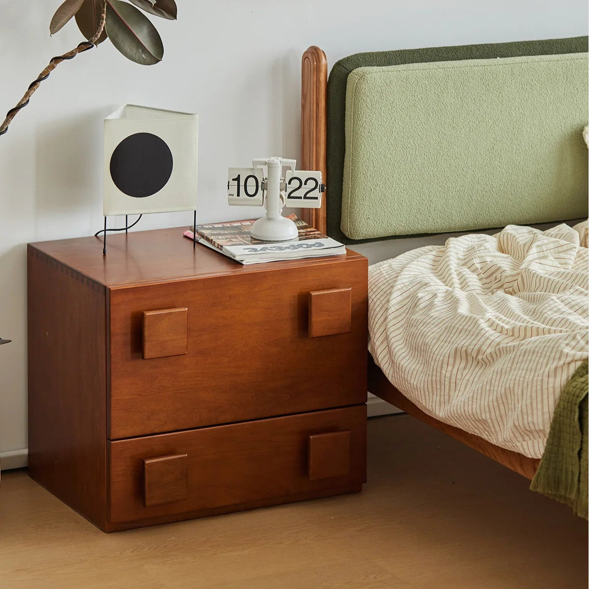 Woody Prime Boxツゲ材 モダンキューブキャビネット | 高級感と機能性