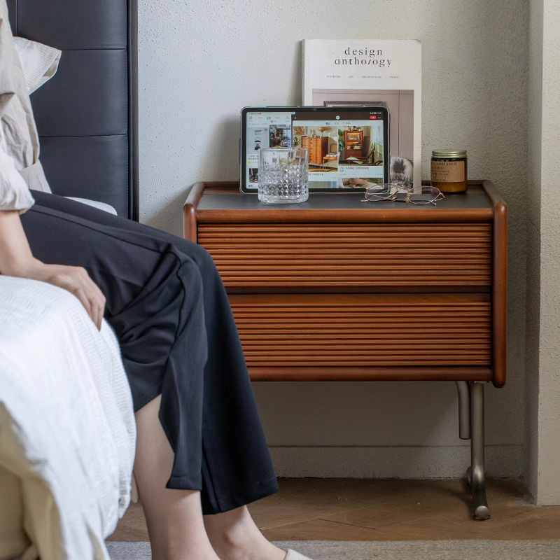 Woody Prime Boxツゲ材 Ｔ字脚ベッドサイドキャビネット