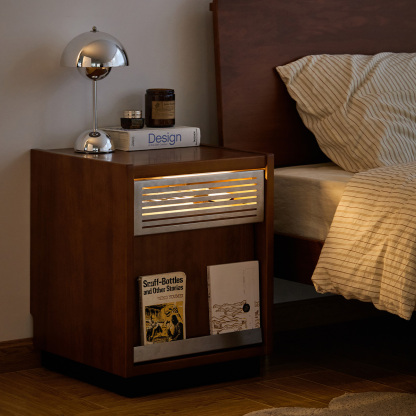 Woody Prime Boxツゲ材 スチールメッシュベッドサイドキャビネット