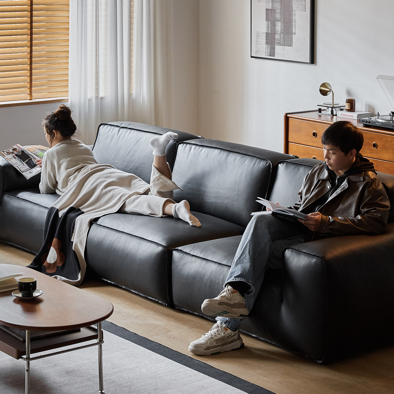 Woody Prime Box牛本革ブラックソファ【カスタマイズ可】 – CAGUUU