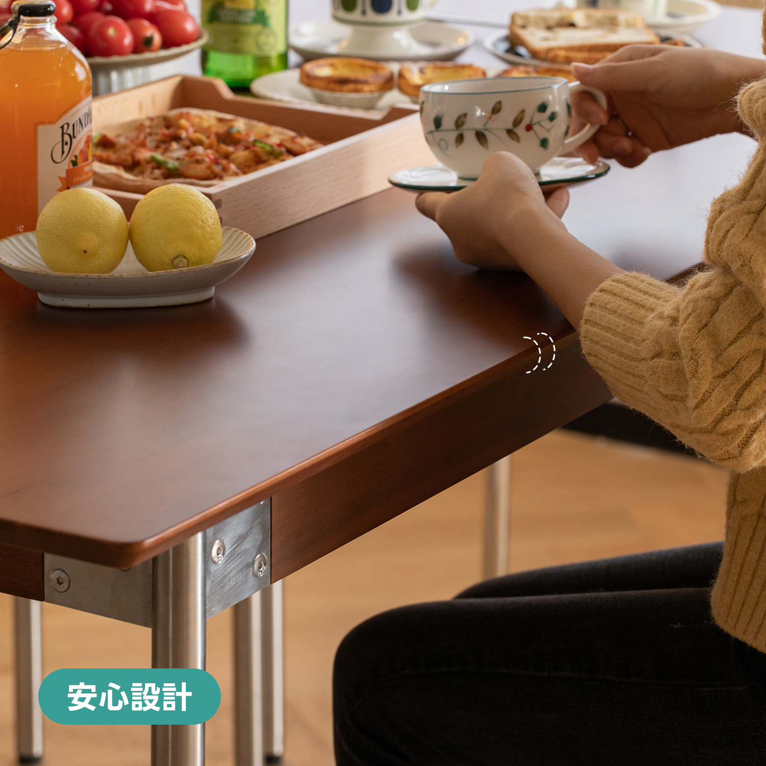 Woody Prime Boxツゲ材 ステンレス脚木製ダイニングテーブル