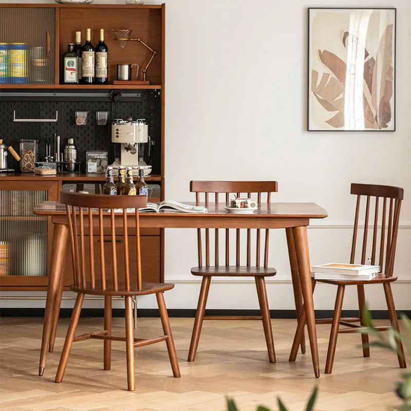 Woody Prime Box スティックバックチェア | エレガントで中世的な