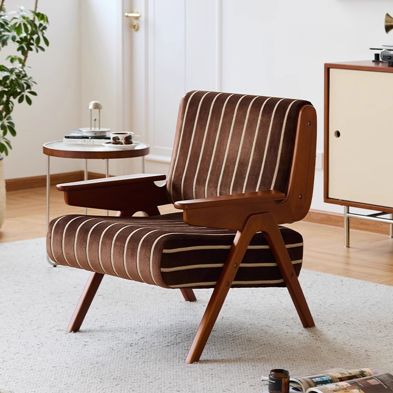 Woody Prime Boxヴィンテージ木製リビングチェア | 温もりある