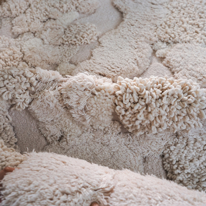 スノーフォレストラグ