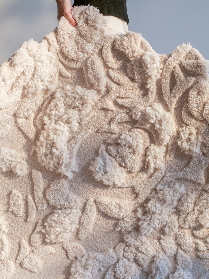 フローラルレリーフラグ