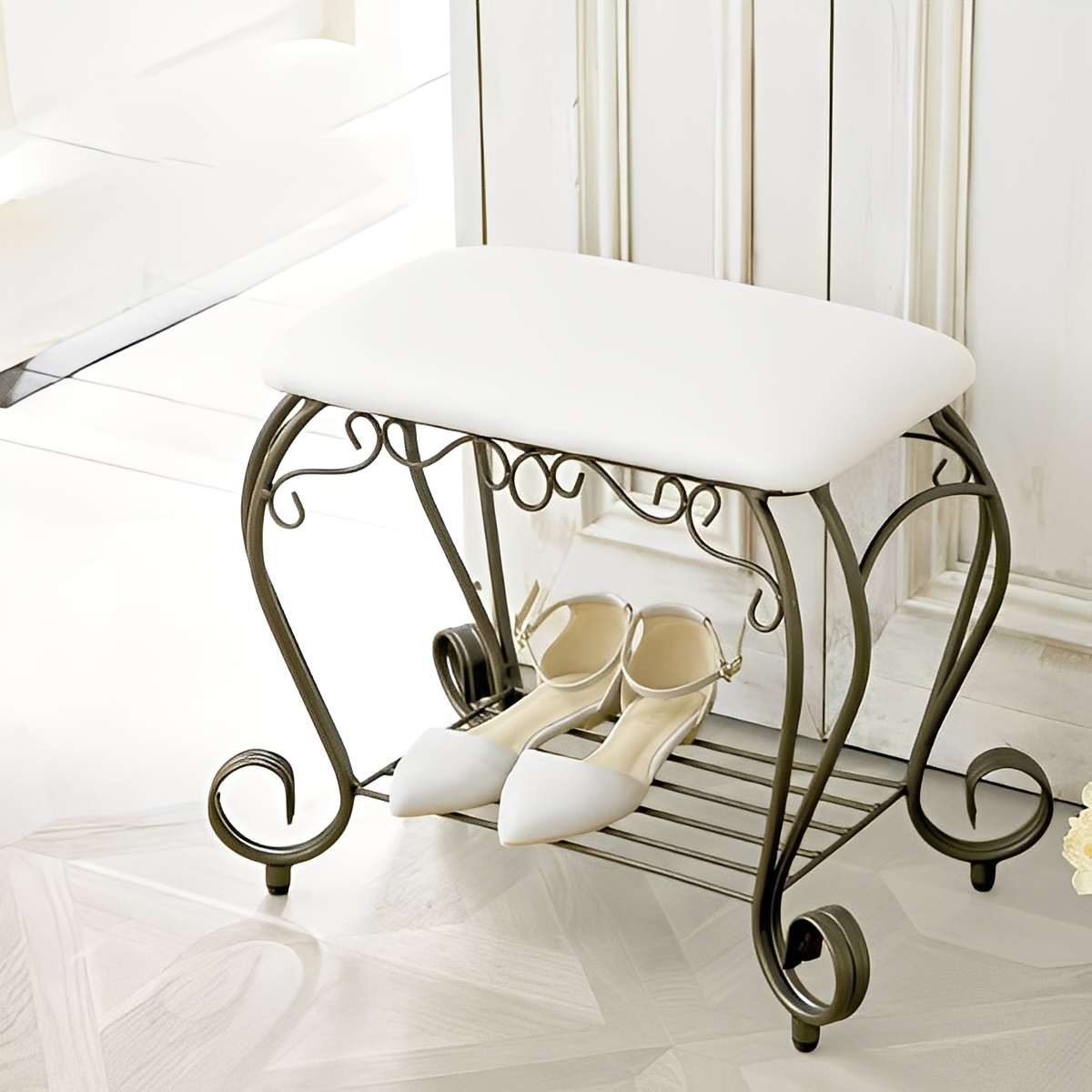 アンティークゴールドエントランスチェア