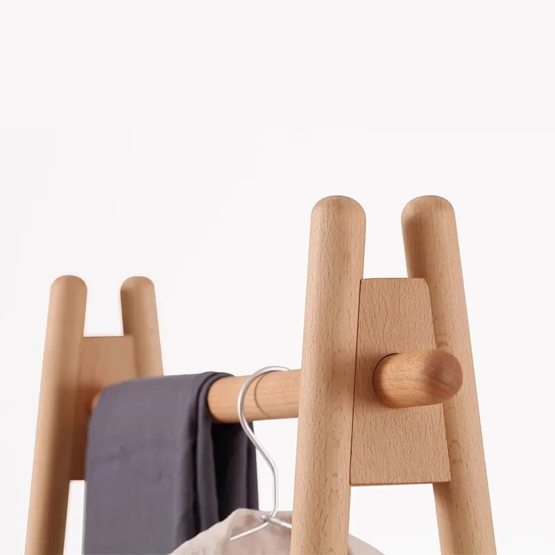 天然木シンプルハンガーラック | 安定感のあるミニマルな見せる収納
