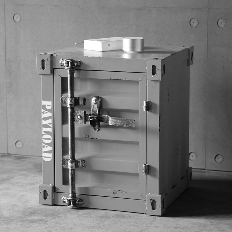 インダストリアルスタイルコンテナキャビネット