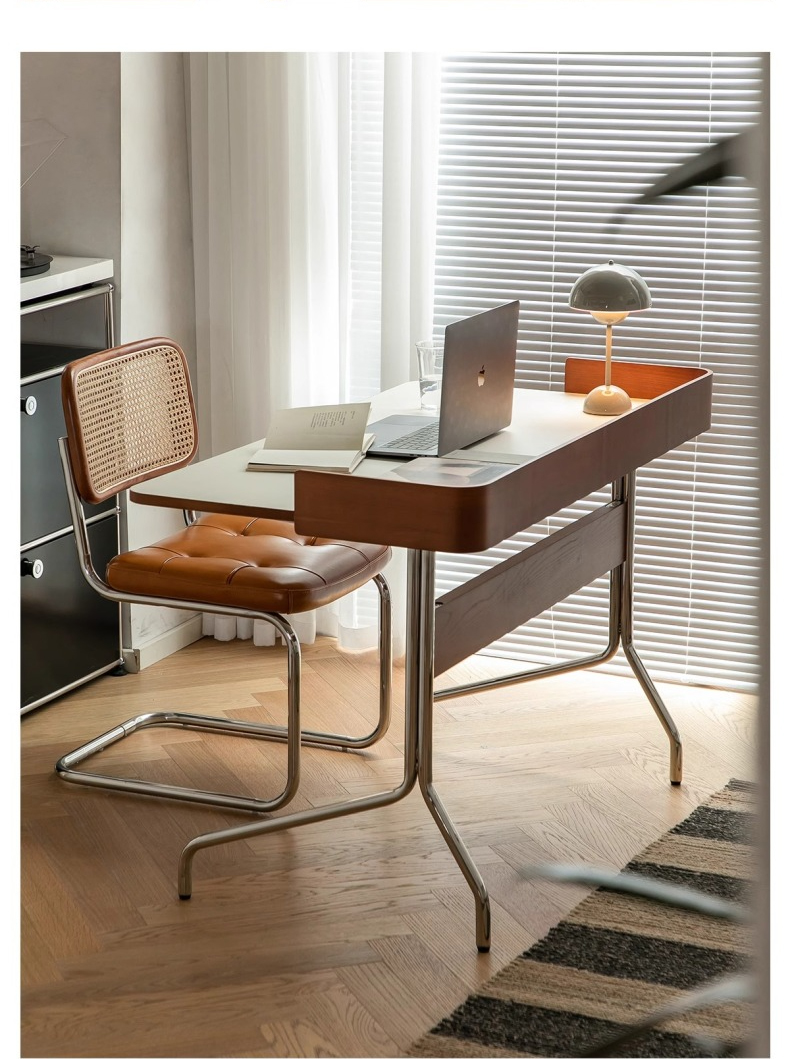 ホワイトアッシュ材 モダンデスク | 美しい木目と耐久性で毎日の