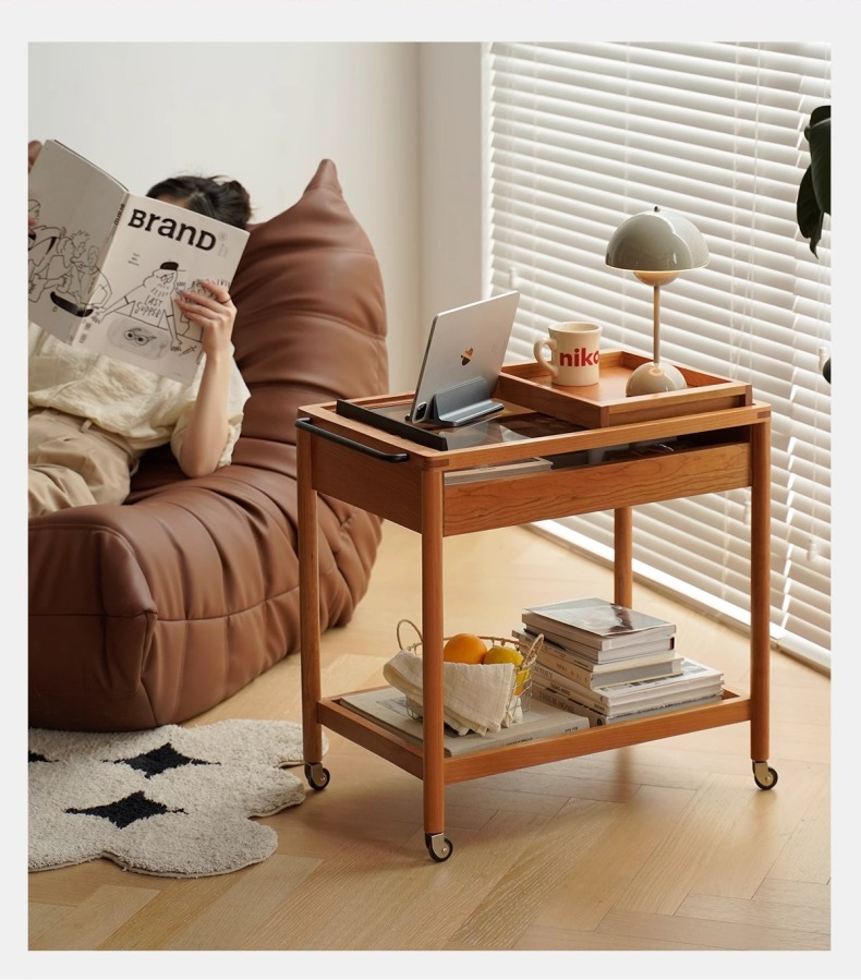 ツゲ材 トレイ付き移動式ワゴン | 実用性と高級感を両立させた