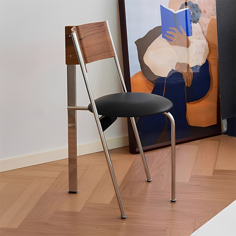 レトロモダンスチールチェア | ヴィンテージ調の座り心地とデザイン性