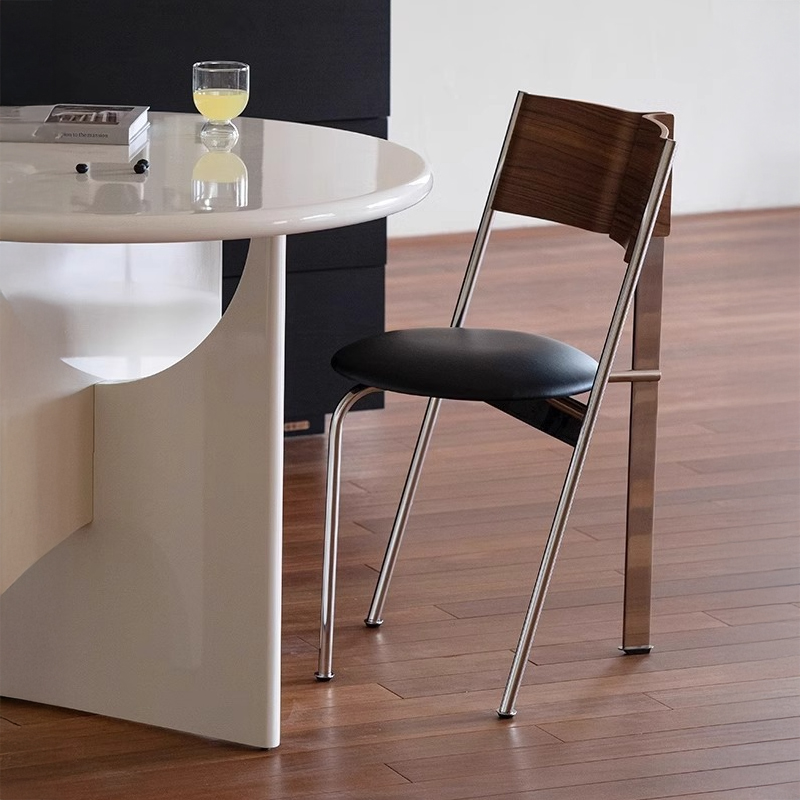 レトロモダンスチールチェア